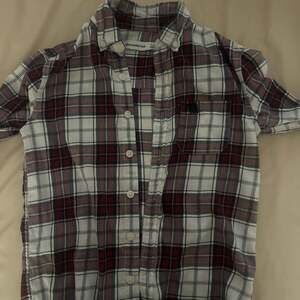 Abercrombie & Fitch Boys Flannel Shirt Size S Ombre Red Blue Plaid Long Sleeve